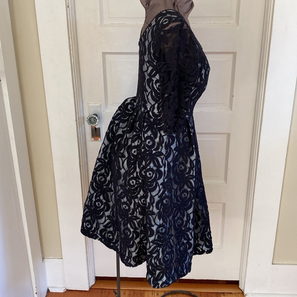 Moda International 4‎ - Picture 2 of 4